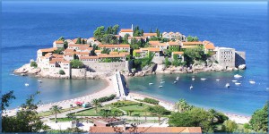 Черногория – осенний отдых по минимально низким ценам.