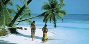 Пляжный отдых на островах: Мальдивы или Доминикана?