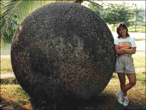 Каменный шар Коста-Рики 