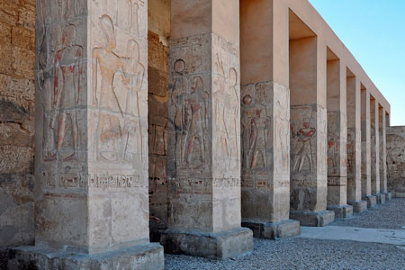 Храм Сети в Абидосе.