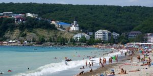 Как мы искали отель в Новомихайловском с помощью ТВИЛ