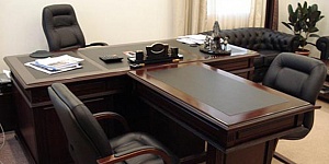 Особенности размещения рабочего стола в офисе Особенности размещения рабочего стола в офисе